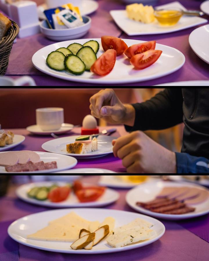 Berlin Art Hotel Γκιουμρί Εξωτερικό φωτογραφία